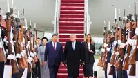 Langka, Trump Sambut Langsung Xi Jinping Saat Tiba di Bandara AS