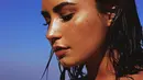 Dalam liriknya, Demi Lovato mengaku sudah kembali minum alkohol dan meminta maaf pada orangtua, fans, dan para sahabat karena kembali mengecewakan mereka. (instagra/ddlovato)