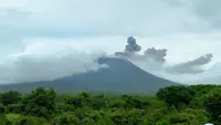 27 Desa Terdampak Erupsi Ili Lewotolok, Air Bersih Tercemar dan Stok Masker Terbatas