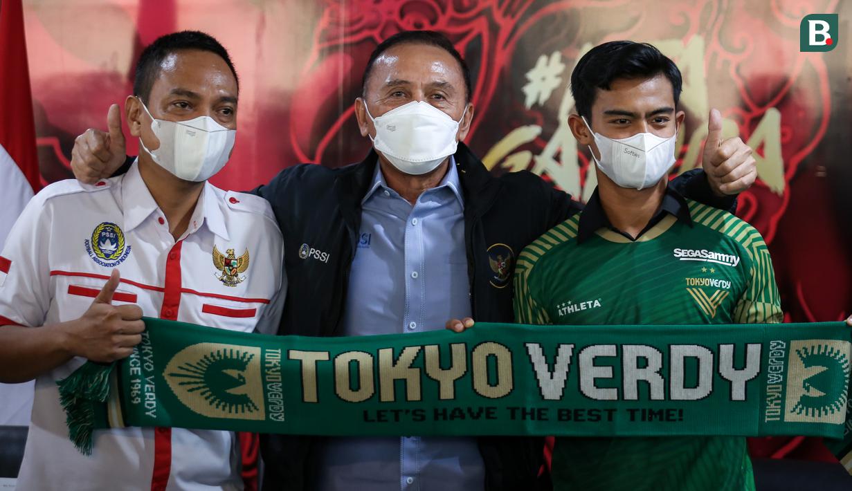 Ketua PSSI, Mochamad Iriawan pun berharap bek berusia 20 tahun itu bisa bersaing memperebutkan posisi utama dan mencetak gol seperti di Piala AFF 2020. (Bola.com/Bagaskara Lazuardi)