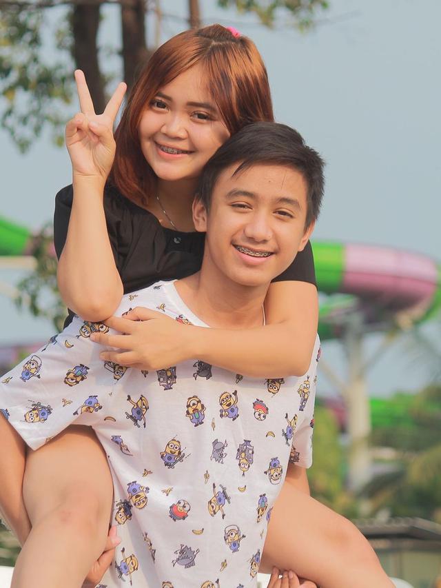 7 Potret Terbaru Bowo Alpenliebe Tiktok Bersama Pacar Barunya Hot Liputan6 Com