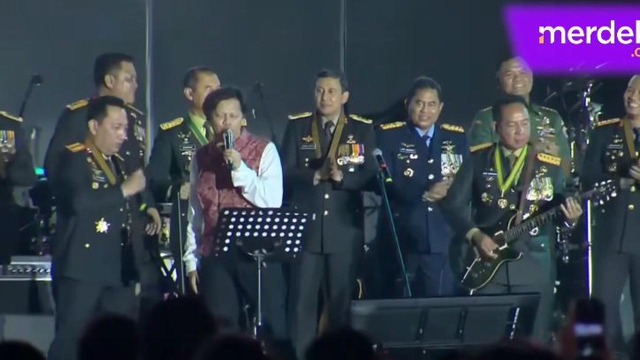 Aksi duet Kapolri-Armand Gigi ini sukses mencuri perhatian publik. Berbagai komentar pun membanjiri unggahan tersebut.