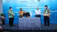 PT VKTR Teknologi Mobilitas (VKTR), anak perusahaan &nbsp;PT Bakrie &amp; Brothers Tbk (BNBR) menandatangani Nota Kesepahaman (MoU) tripartit dengan PT Transjakarta dan Equipmake Limited pada Kamis, 18 Agustus 2022. (Foto: Istimewa)