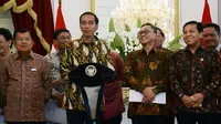 Pimpinan Dewan Perwakilan Rakyat RI menghadiri undangan pertemuan dengan Presiden RI Joko Widodo di Istana Merdeka.