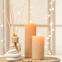 Bikin Rumah Makin Nyaman, Intip Reed Diffuser Tahan Lama dengan Wangi ala Hotel