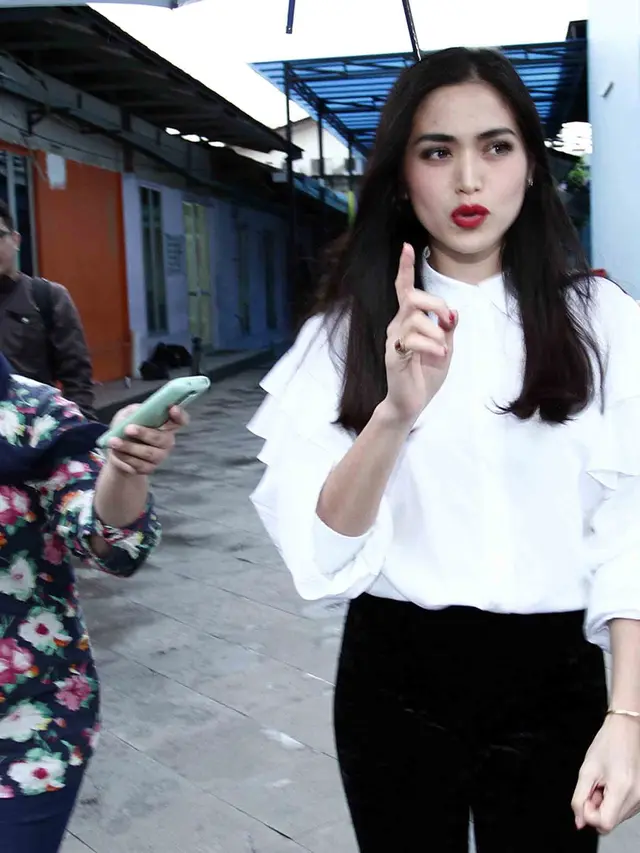 [Bintang] Jessica Iskandar