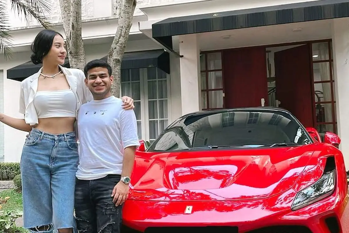 [Fimela] Fadil Jaidi dan Anya Geraldine