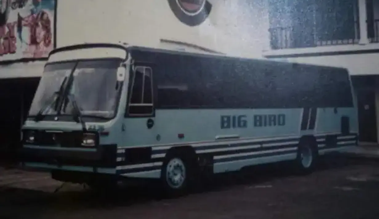 Produk pertama karoseri Restu Ibu Pusaka yang langsung dijadikan armada Big Bird di tahun 1982. (Source: imotorium.com)