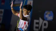 Meskipun begitu, ia telah menambah catatan sejarah sebagai atlet pertama Indonesia yang berhasil menembus babak final kategori lead di ajang Kejuaraan Panjat Tebing kelas Dunia. (Bola.com/Bagaskara Lazuardi)