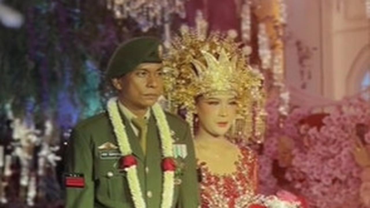 Pernikahan Tamtama TNI Tamunya Jenderal, Sosok Sang Istri Curi Perhatian