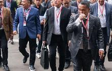 VIDEO: Kumpulan Aksi Hotman Paris di Sidang MK, Bicara Nada Tinggi Hingga Bikin Tegang 01 & 03