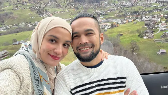 [Fimela] Shireen Sungkar dan Teuku Wisnu