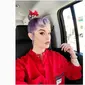 Potret Kelly Osbourne yang menurunkan berat badannya 85 pound atau sekitar 38 kilogram. (dok. Instagram @kellyosbourne/https://www.instagram.com/p/CDb-XqZp9FP/?hl=en