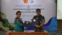 KKP dan TNI melakukan penandatanganan Nota Kesepahaman (MoU) tentang Penguatan Ketahanan Pangan dan Pengamanan Sektor Kelautan dan Perikanan. (Dok KKP)