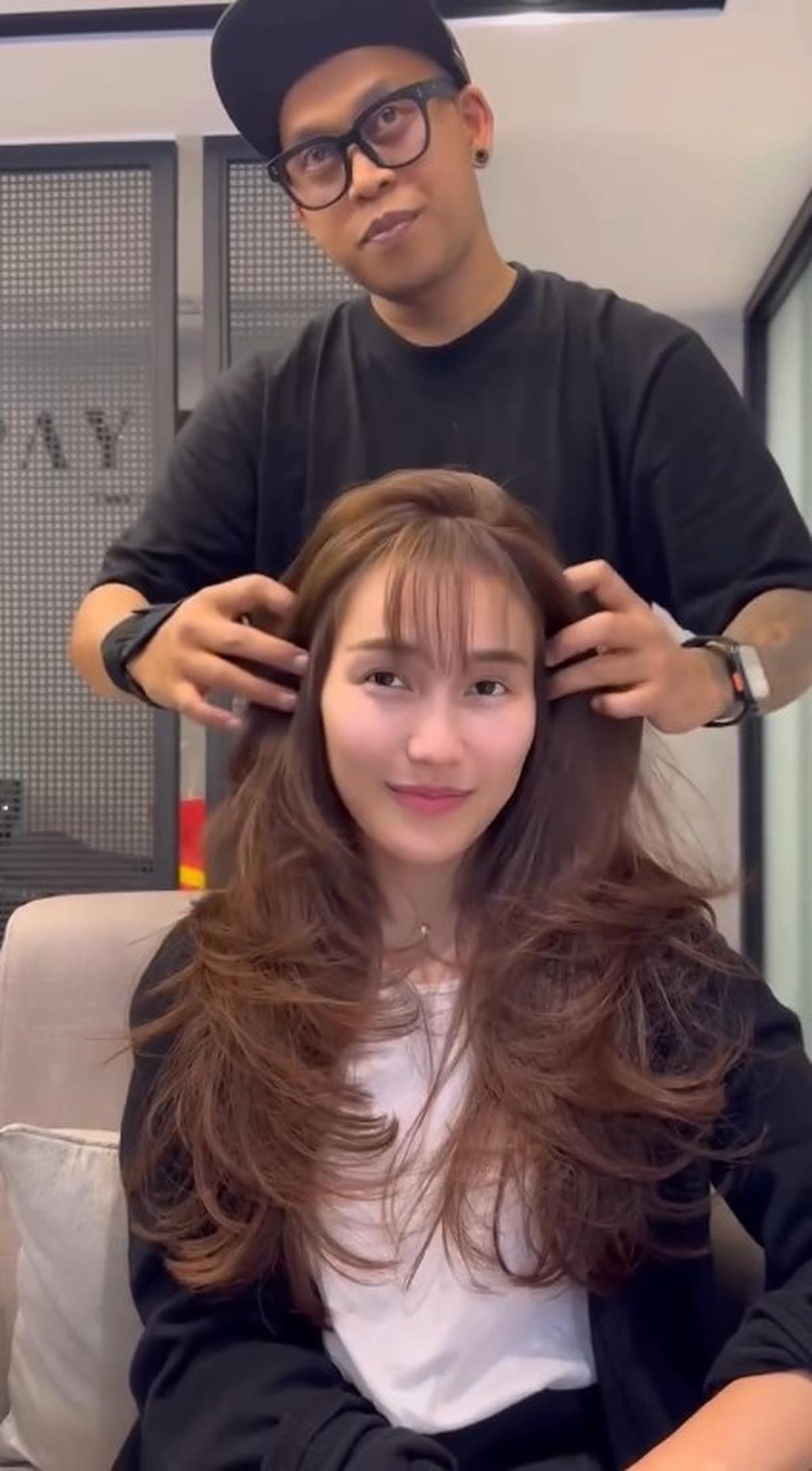 Tahun Baru Warna Baru, Ini 7 Potret Penampilan Ayu Ting Ting Usai Ubah Gaya Rambut