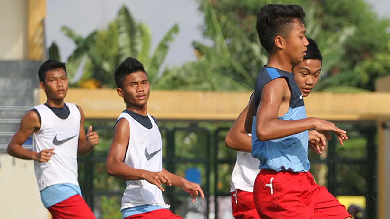 timnas-u-16-130925c.jpg