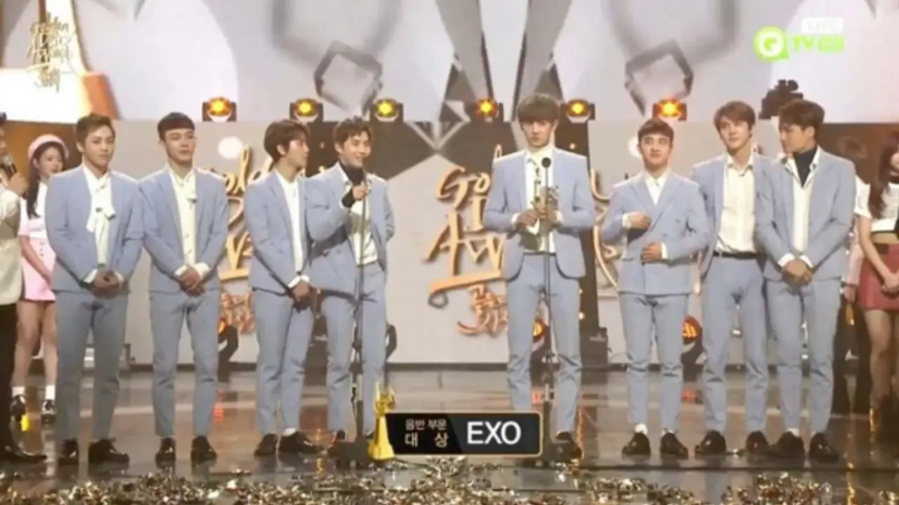 Bawa Pulang Golden Disc Awards 2016, EXO Bocorkan Rencana Baru