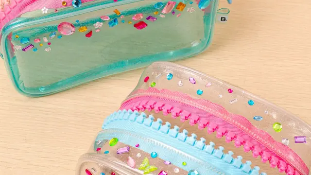 Nostalgia Beauty Items yang Kini Kembali Jadi Cara Seru Mengekspresikan Diri