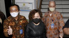 Indosiar sebagai official broadcaster Liga 1 sejak musim 2018, memenuhi undangan Komisi Nasional Hak Asasi Manusia (Komnas HAM) di Kantor Komnas HAM, Menteng, Jakarta Pusat, Kamis (13/10/2022) terkait Tragedi Kanjuruhan usai digelarnya laga Liga 1 2022/2023 antara tuan rumah Arema FC menghadapi Persebaya Surabaya. Pertemuan tersebut adalah sebagai klarifikasi Indosiar terkait tuduhan campur tangan jadwal di Liga 1. (Bola.com/M Iqbal Ichsan)