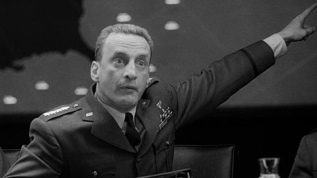 Dr. Strangelove (1964)