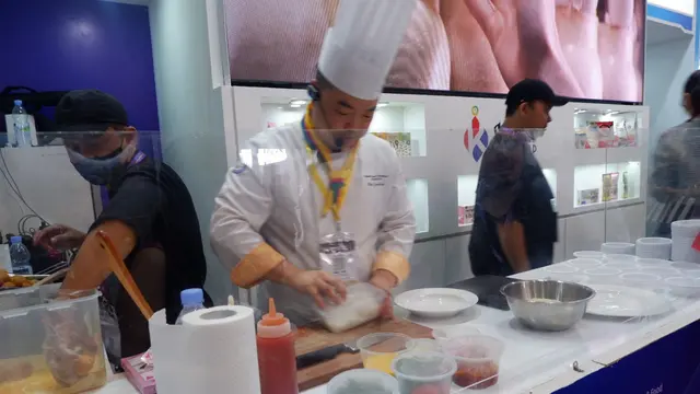 Chef asal Korea, Choi Jun Hyuk Bagikan Resep Kimchi Arancini. [dok. Korea Pavilion]