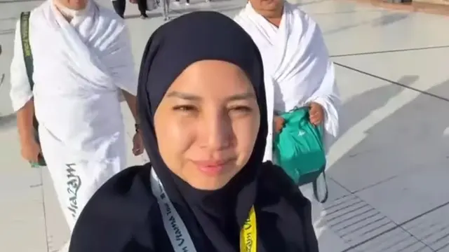 Persiapan Tya Ariestya Jelang Puncak Ibadah Haji