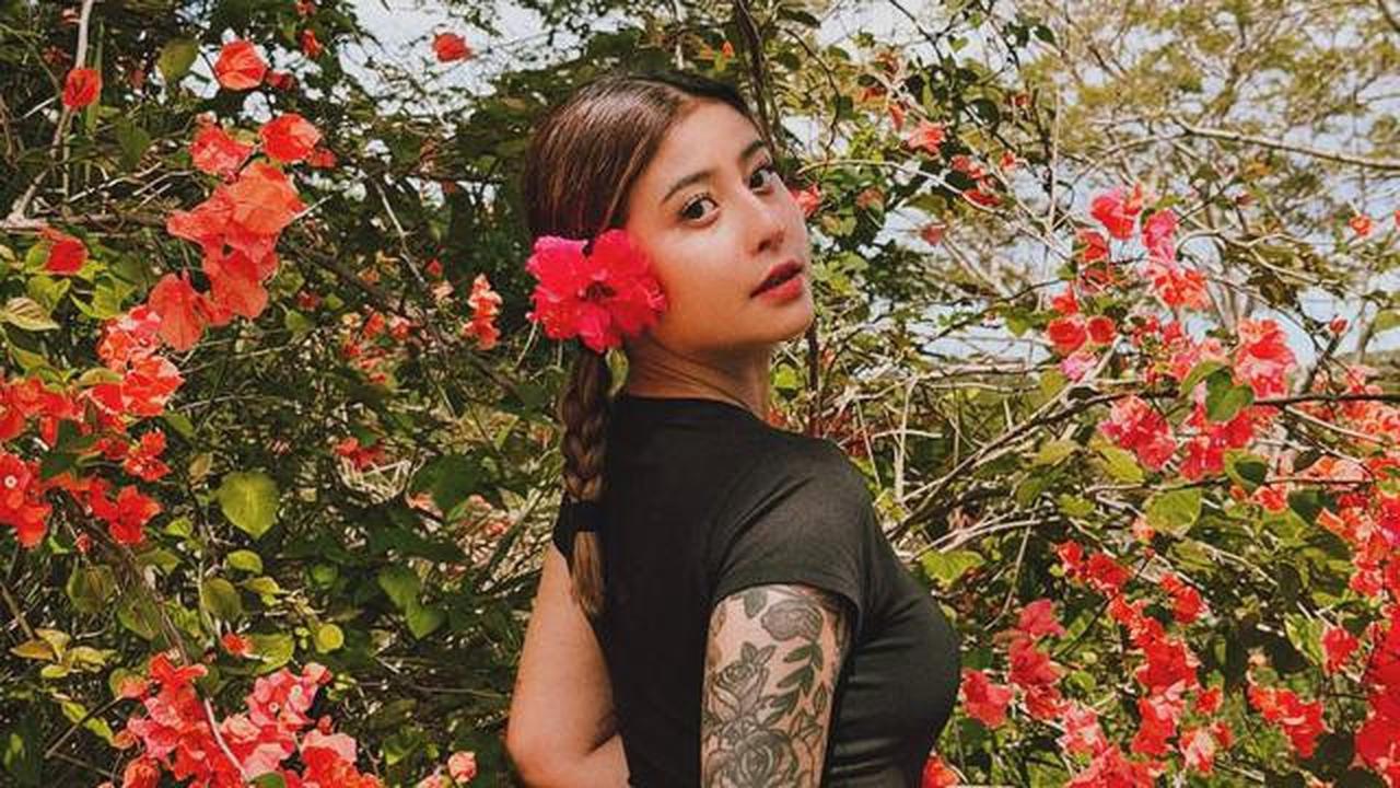 Prank April Mop! Awkarin Ngaku Hamil, Dara Arafah  Sampai Ikut Waswas