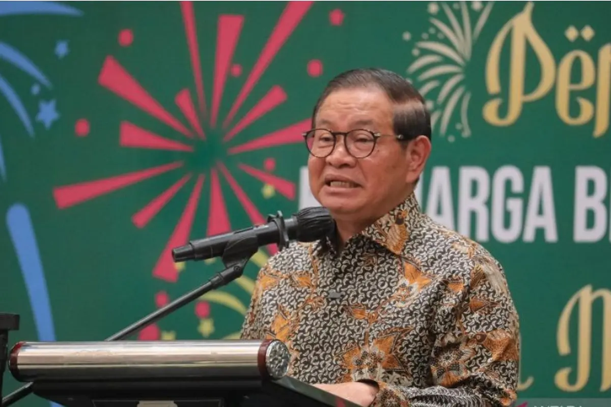 Gubernur DKI Jakarta Pramono Anung saat menghadiri silaturahmi keluarga besar RT 011/RW 016 Pondok Indah, Minggu (19/4/2026).