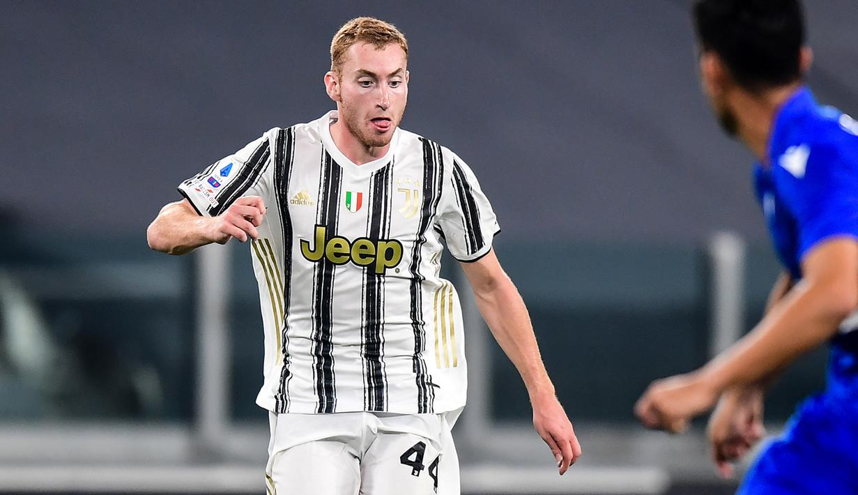12. Dejan Kulusevski (Juventus) - Gelandang asal Swedia ini dilabuhkan Juventus dengan nilai transfer mencapai 35 juta euro pada bursa transfer musim dingin 2020. Dejan Kulusevski tercatat menjadi pemain termahal kedua Swedia. (AFP/Miguel Medina)