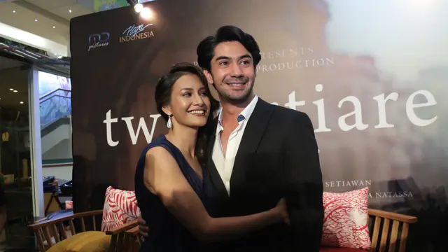 [Fimela] Reza Rahadian dan Raihaanun