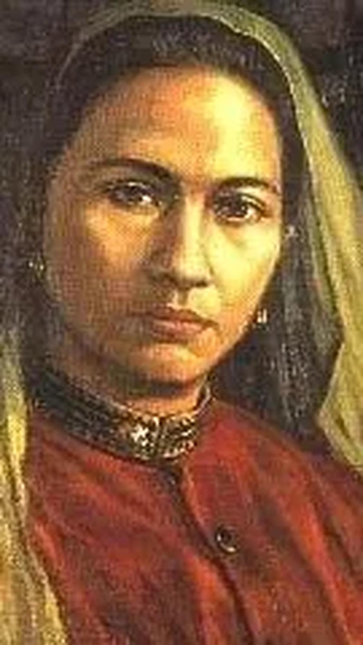Saat remaja Malahayati sempat mengikuti akademi militer matra angkatan laut kesultanan bernama Mahad Baitul Maqdis.<br>