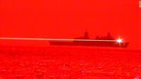 Senjata laser AS yang ditembakkan dari kapal perang. Senjata tersebut bisa menembak jatuh drone dan pesawat kecil yang sedang terbang, kata militer AS (sumber US Navy)