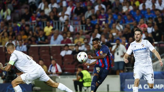 Robert Lewandoski Cetak Hattrick, Barcelona Menang Besar Atas Viktoria Plzen