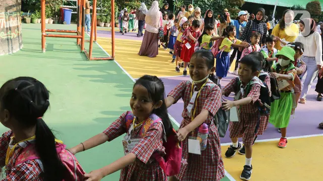 Masa Pengenalan Lingkungan Sekolah di SDN Kenari 07 dan 08 Pagi
