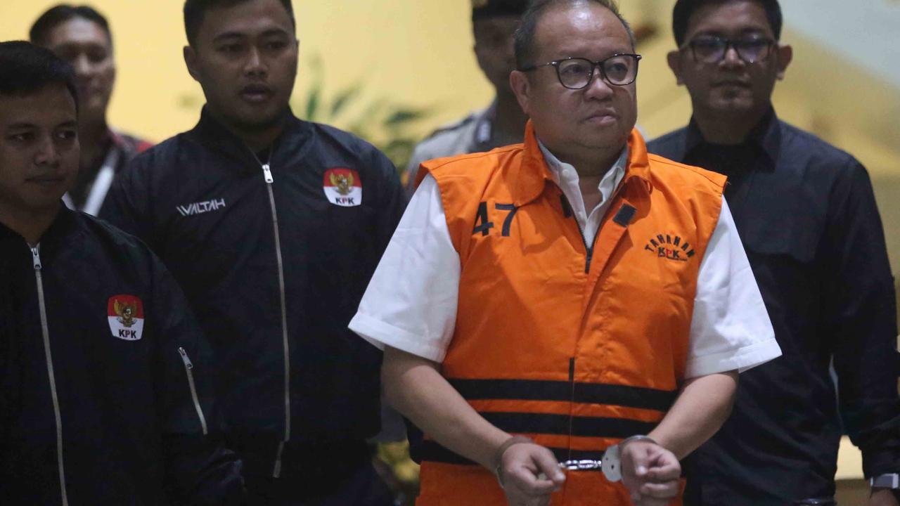 FOTO: KPK Tahan Hendarto, Bos Grup Bara Jaya Utama dalam Kasus Dugaan Korupsi Kredit LPEI Rp 11 Triliun