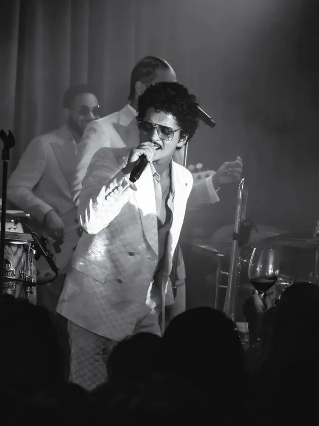 Bruno Mars