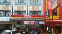 Waralaba minimarket Alfamart di Kota Palembang Sumsel (Liputan6.com / Nefri Inge)