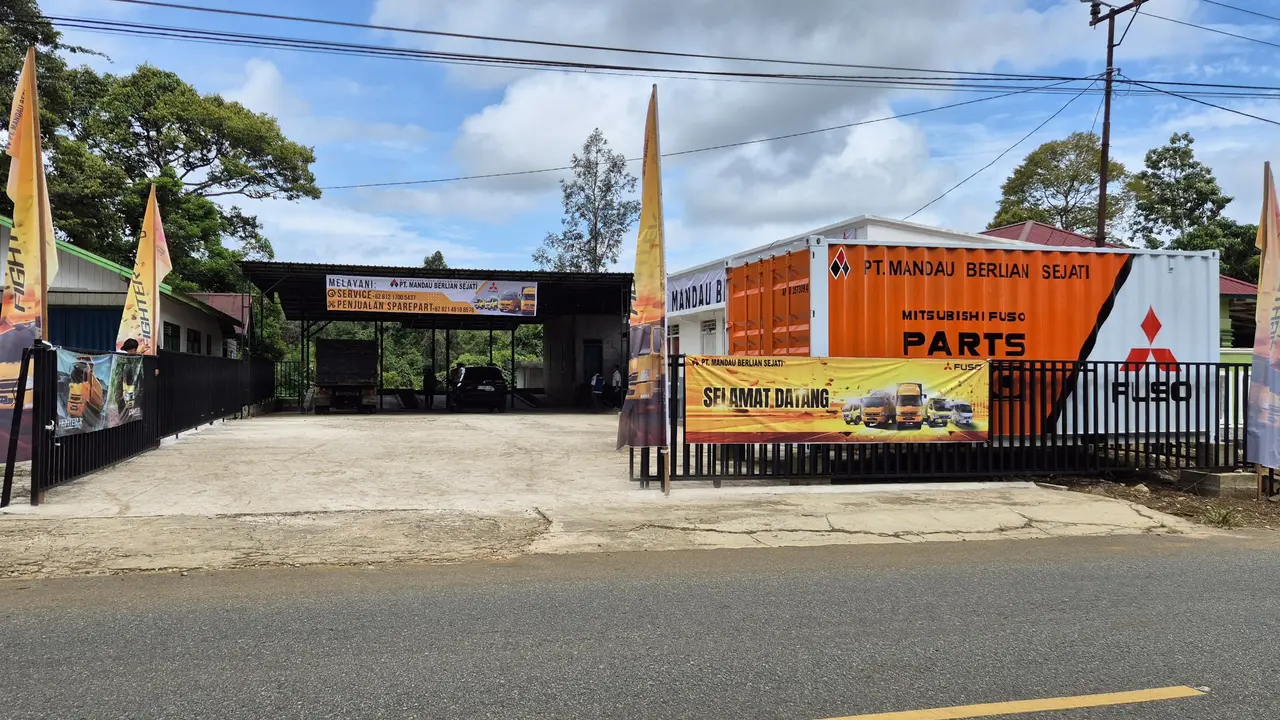 Fuso Resmikan Service Point di Kalimantan Timur (ist)