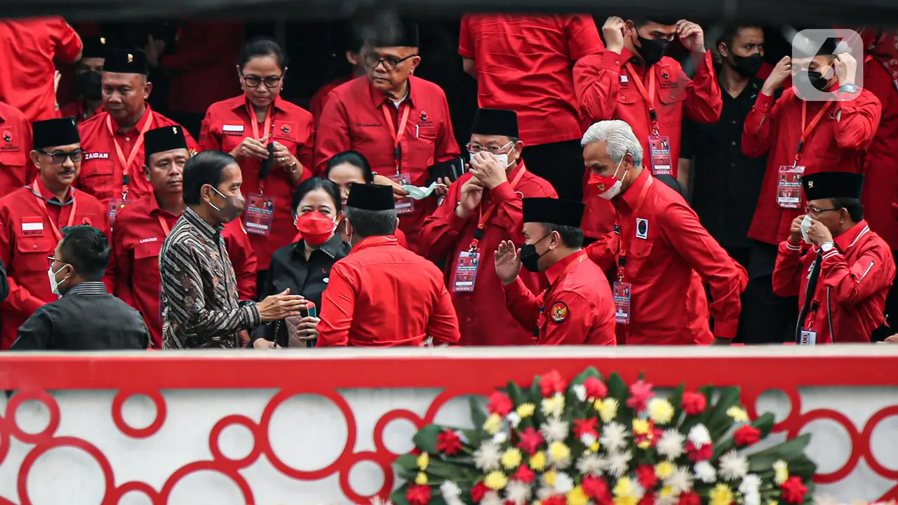 FOTO: Keakraban Presiden Jokowi dengan Para Kader PDIP