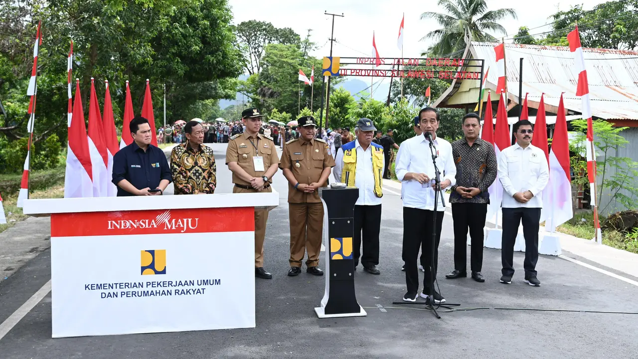 Jokowi Resmikan Jalan di Sulsel
