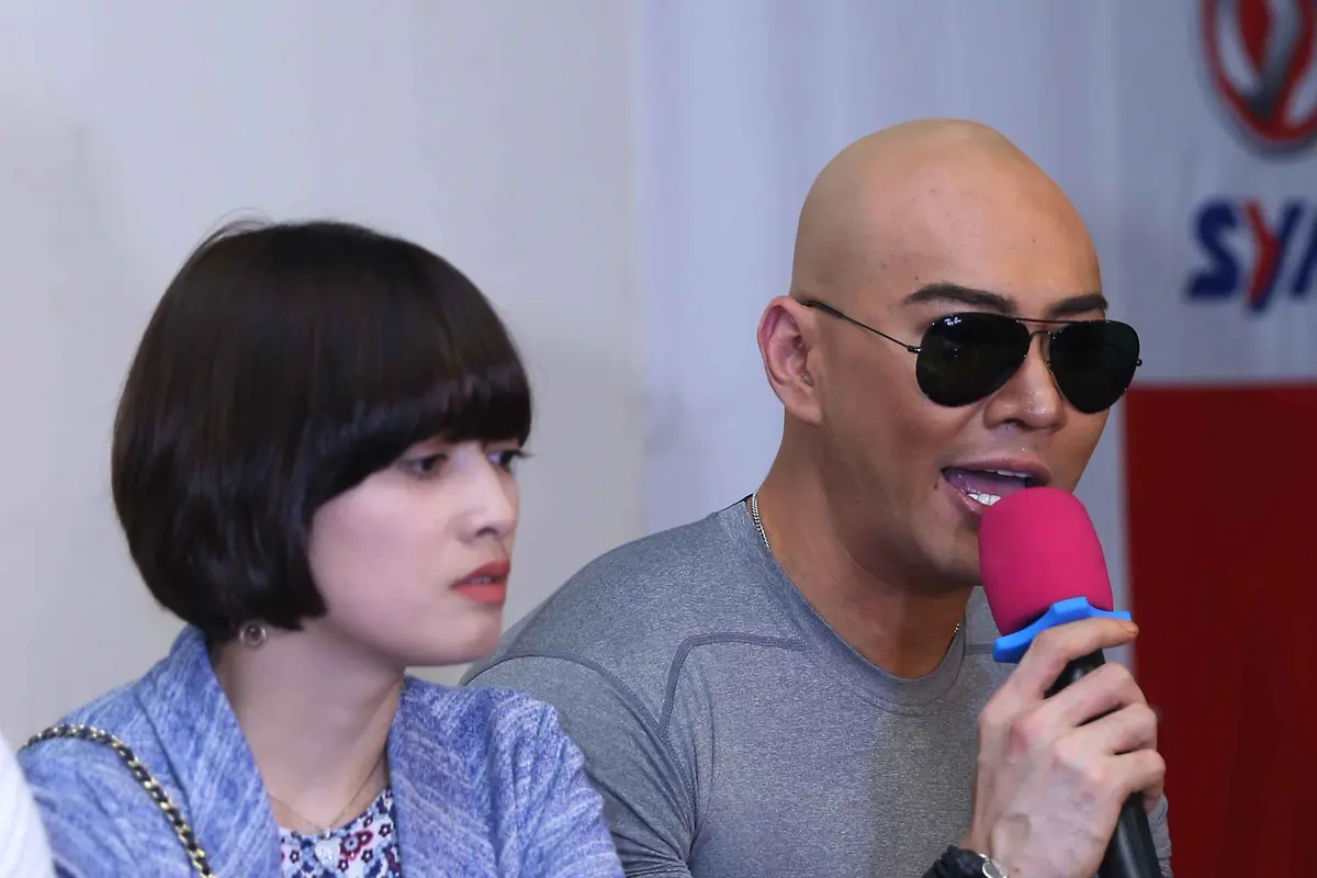 Deddy Corbuzier dan Chika Jessica