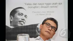 Johan Budi saat menghadiri diskusi tentang wacana pemberian remisi oleh Kemenkumham di Kantor ICW, Jakarta, Selasa (24/3/2015). KPK menolak wacana remisi tersebut.(Liputan6.com/Helmi Afandi)