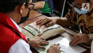 Doa Menerima Zakat dari Muzakki Lengkap Arab Latin dan Artinya, Ukhuwah Penuh Berkah