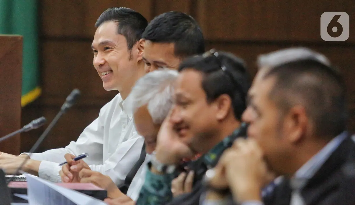 Selain itu ada sembilan saksi lain yang dihadirkan JPU, salah satunya yakni Manajer PT Quantum Skyline Exchange, Helena Lim dan adik Harvey Moeis, Mira Moeis. (Liputan6.com/Angga Yuniar)