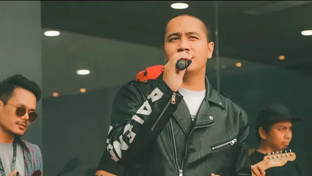 Ressa Herlambang