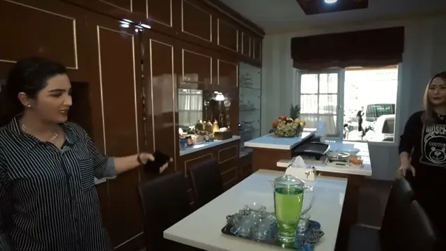 Sederhana tapi Elegan, Dapur Inul Daratista yang Nyaman ala Ibu Rumah Tangga