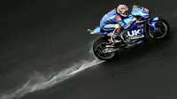 Tak Menyesal Tinggalkan Suzuki, Vinales Incar Lorenzo