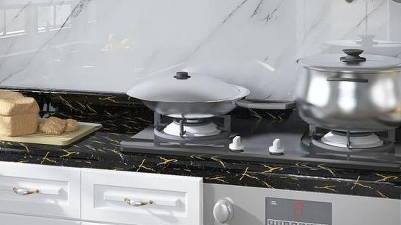 Wallpaper Dinding Dapur Minimalis Motif Marmer yang Elegan