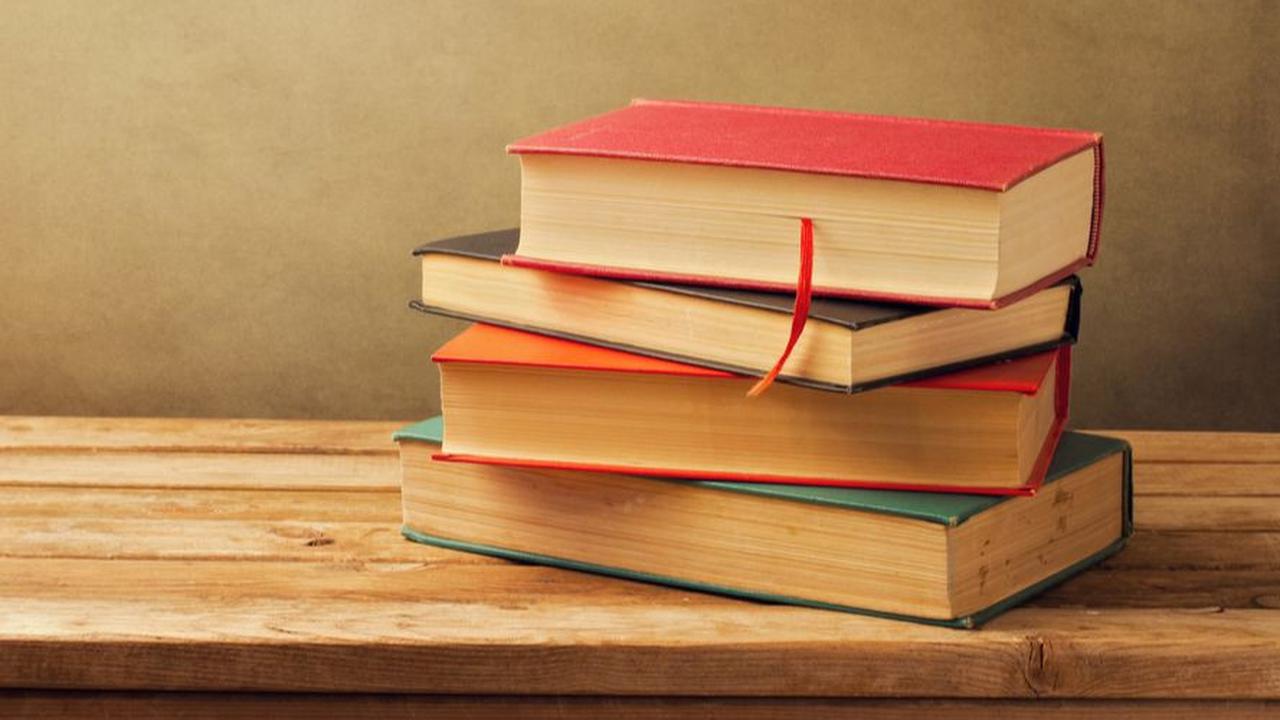4. Ajak Anak Membaca Bersama Buku Pilihannya<br>