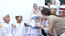 Pemeran Nikita Willy baru saja merayakan ulang tahun yang ke 22 tahun. Berbeda dengan biasanya dengan konsep party, kali ini, ia merayakan ulang tahun bersama dengan anak-anak panti asuhan. (Galih W. Satria/Bintang.com)